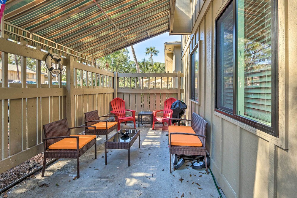 The Dunes Villa' w/ Pool Access - Walk to Beach! view 4