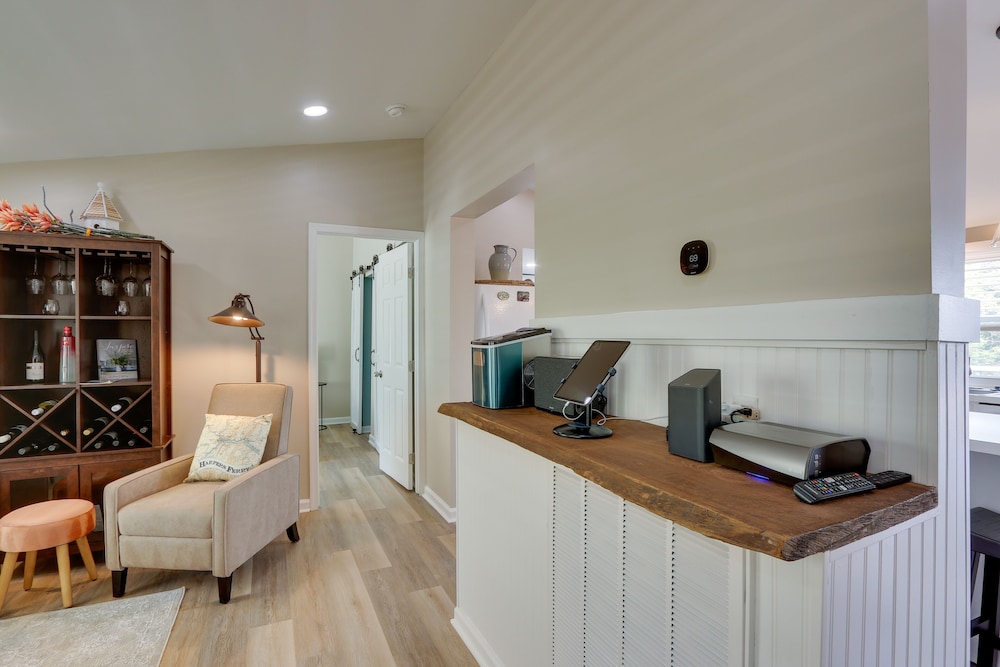 Harpers Ferry Home w/ Private Pool Hot Tub! - Property Image 30
