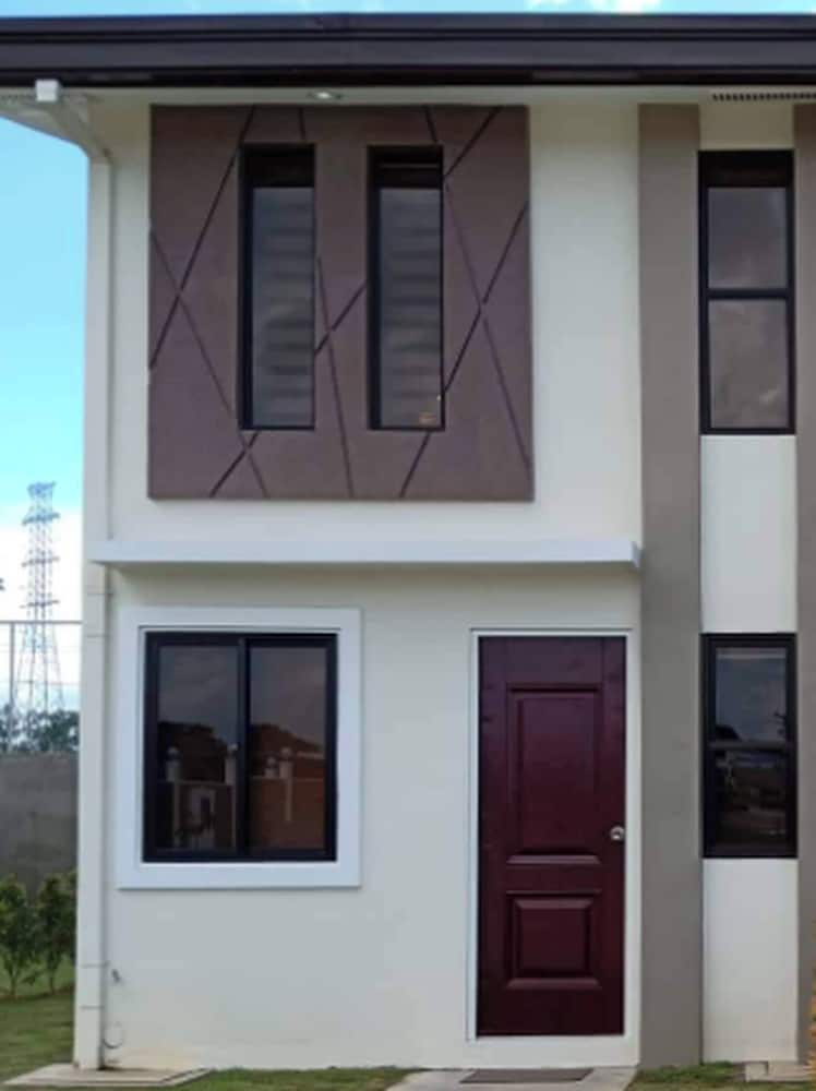Peaceful Haven in Hermosa, Philippines - Entire House for Rent