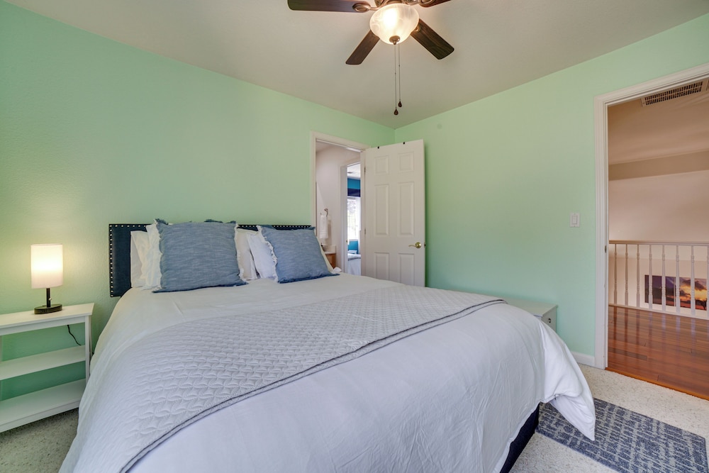 Reno Vacations - Spacious Reno Home w/ Deck 1 Mi to Downtown! - Property Image 40