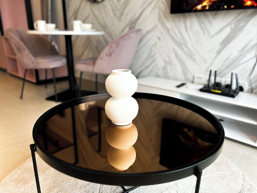 The Paxtonz by Manhattan Group