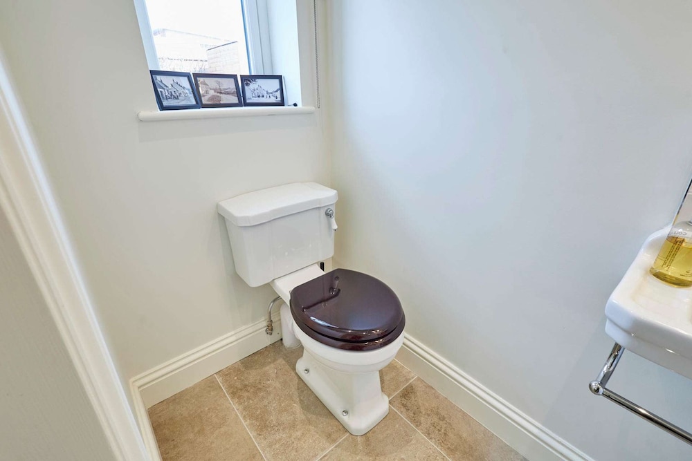 Host Stay Kittiwake Cottage