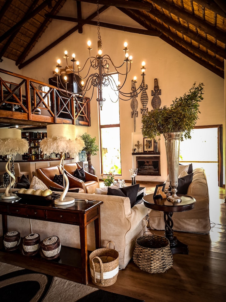 Karongwe - Kuname Safari Lodge - Image 3