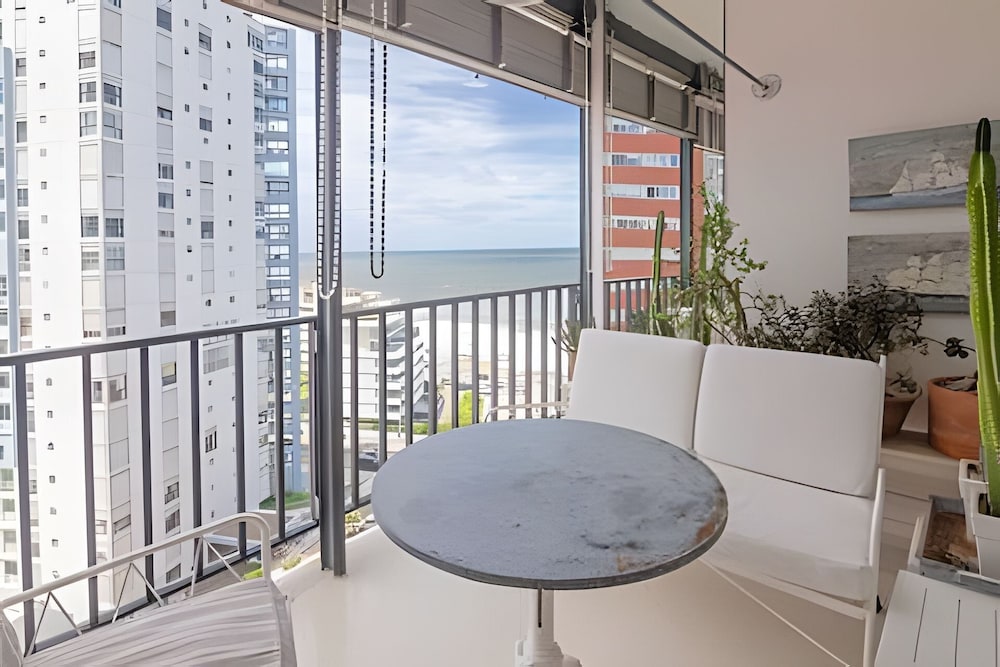 Oceana Suites Lafayette