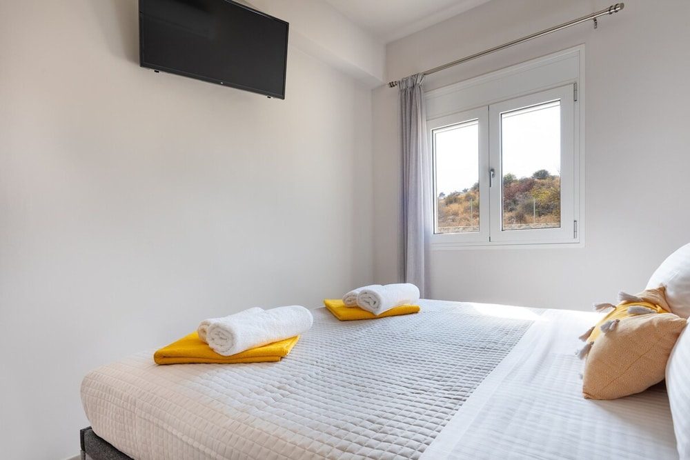 Gianna s Panoramic Seaview Twin Villas With Pool 2