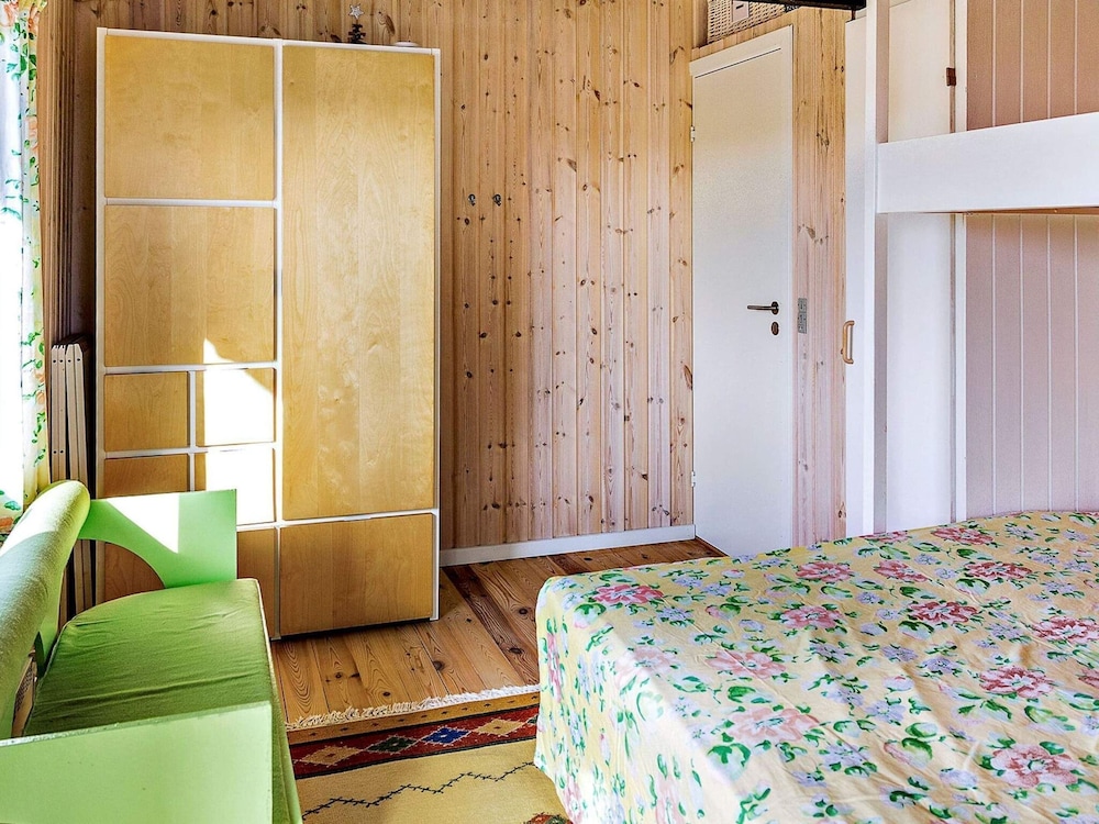 6 Person Holiday Home in Brovst view 5