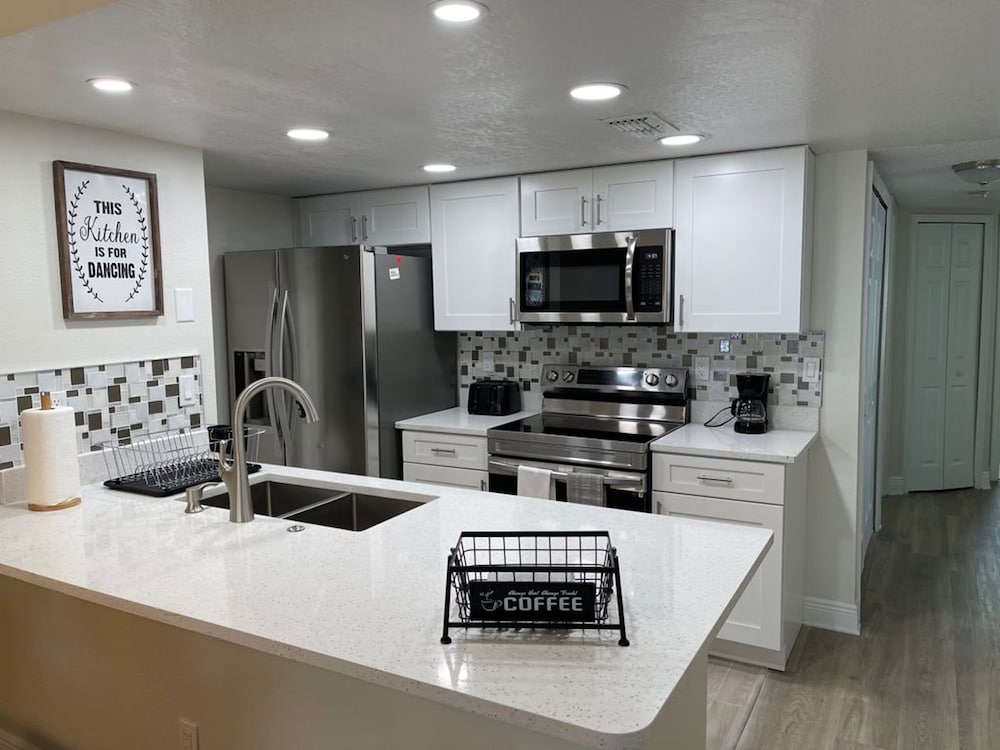 Disney Somerset 3BR Condo Near Theme Parks