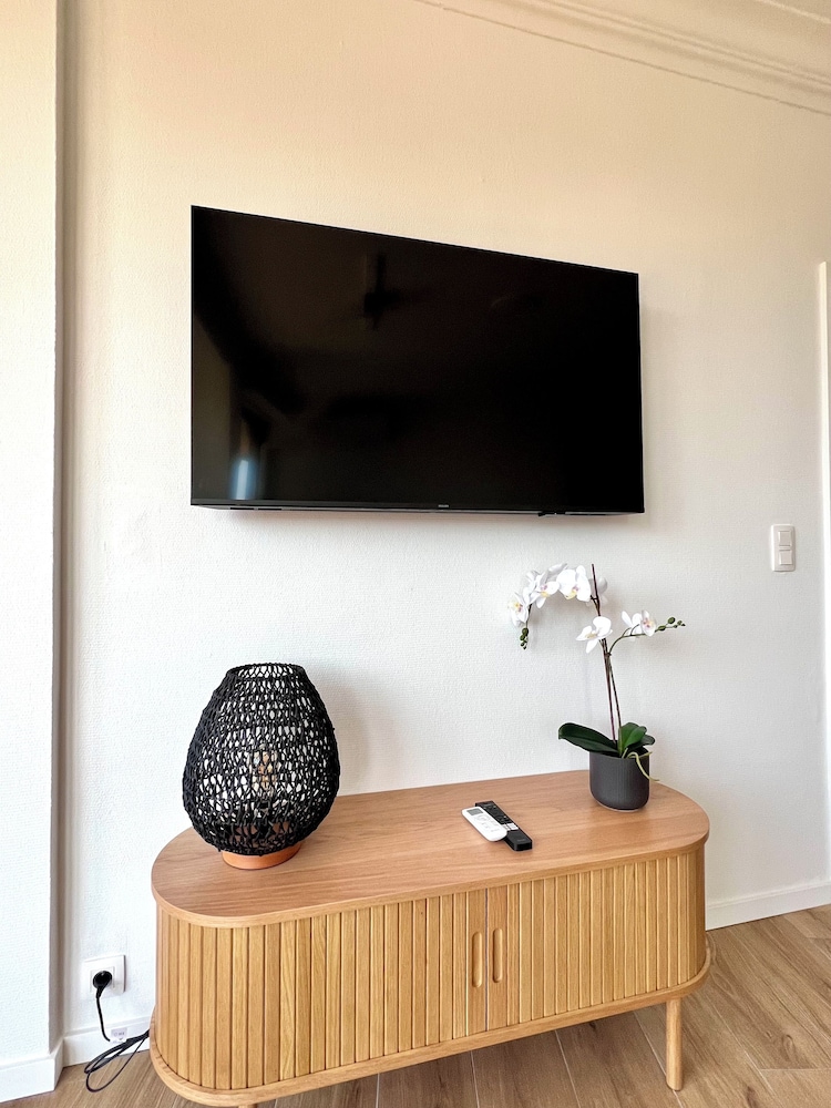 Cozy fully equipped center Liege for 4