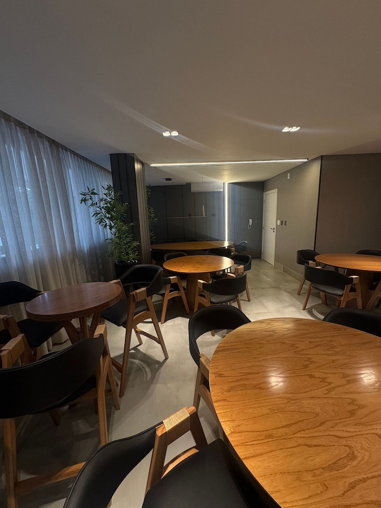 Elegance Residence