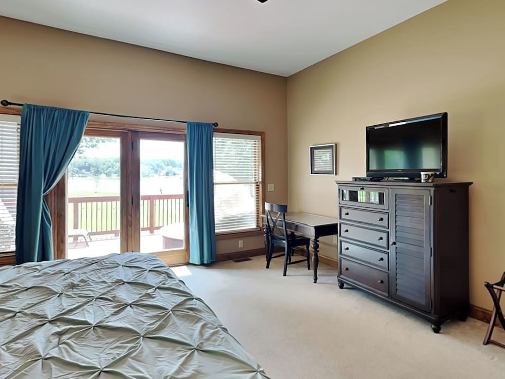 Paravel by Taylor Made Deep Creek