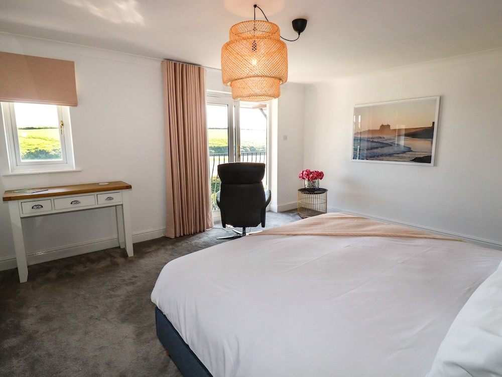 Newquay Tamarisk Lodge on the Gannel