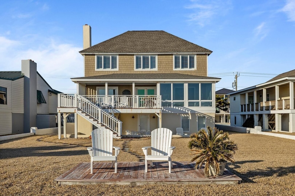 Taylor Cottage 5 Bedroom Home
