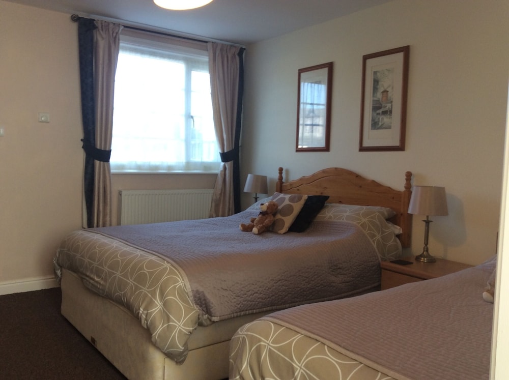 Manor Guest House