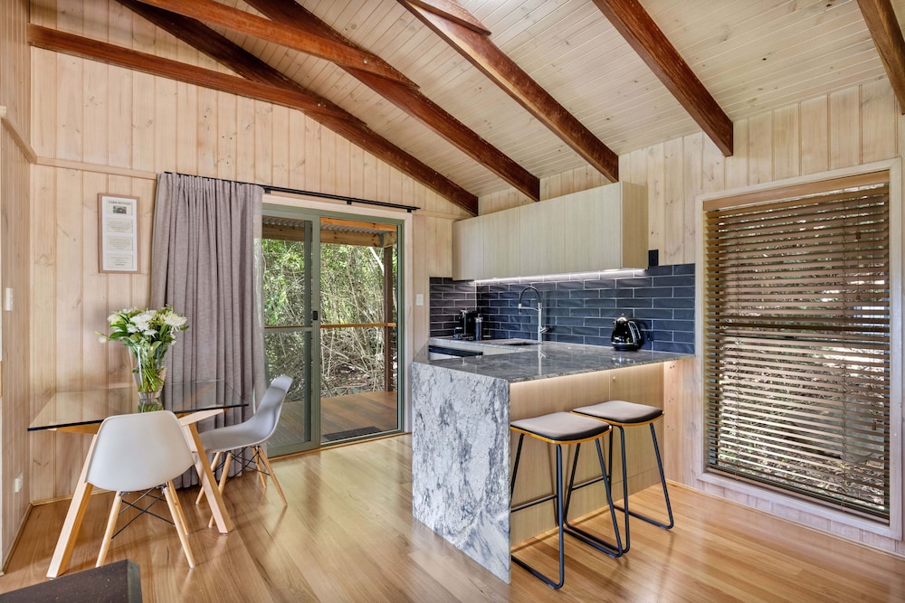 Treetops Seaview Montville