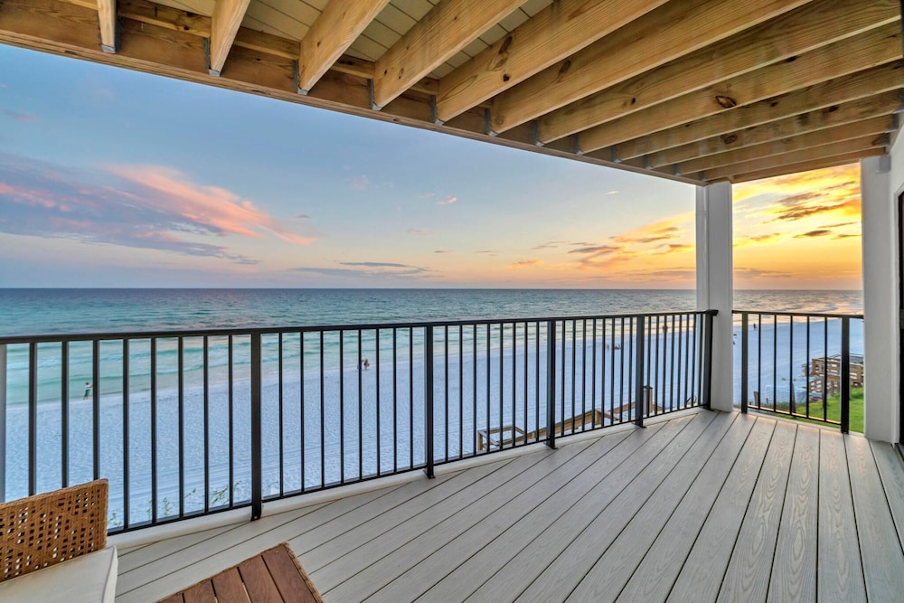 Blue Mountain Beach Villas 5A
