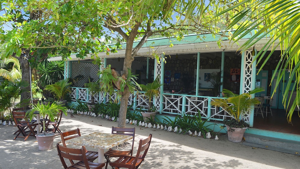 Oualie Beach Resort - Photo 35
