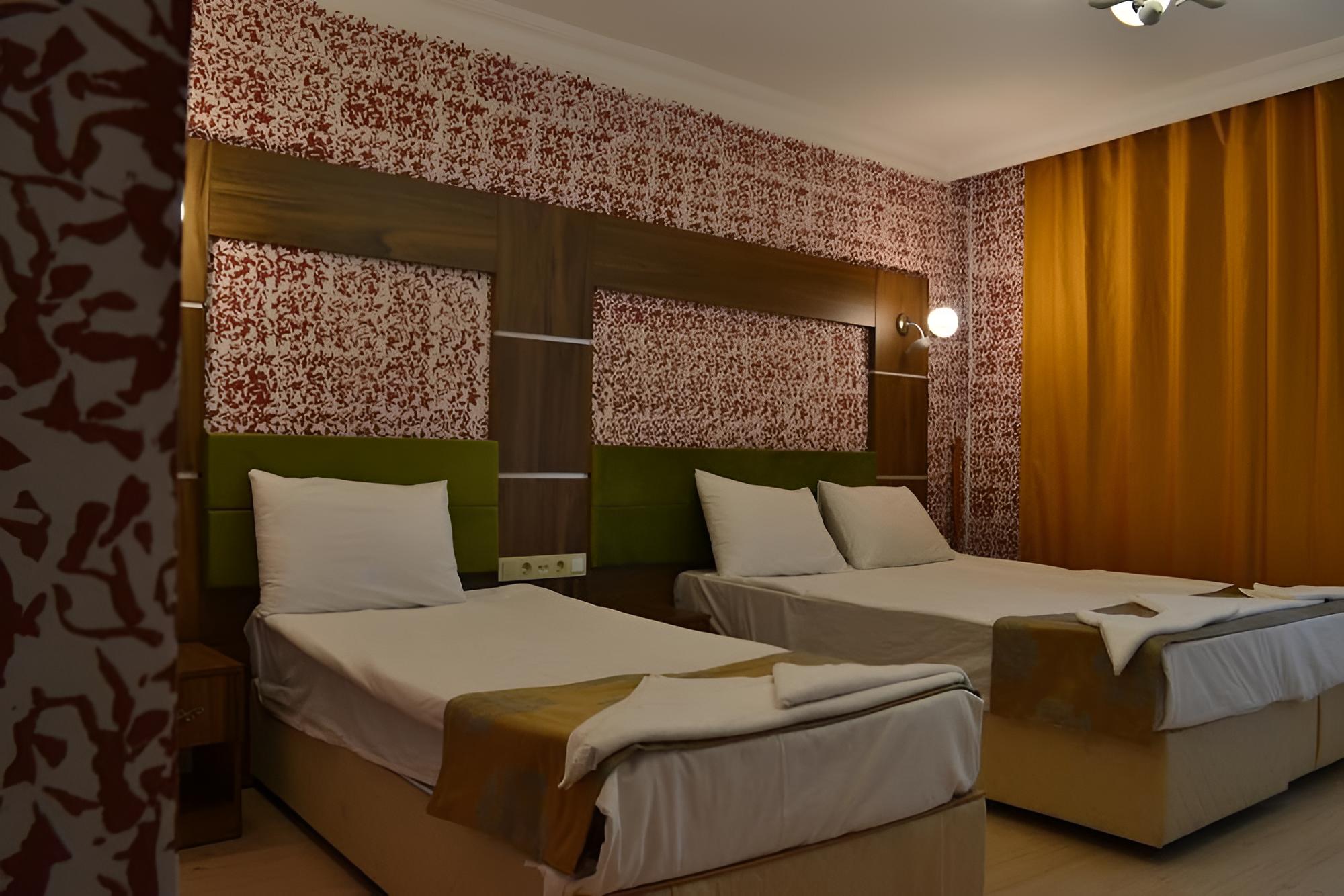 Istanbul Mosq Hotel at Fatih