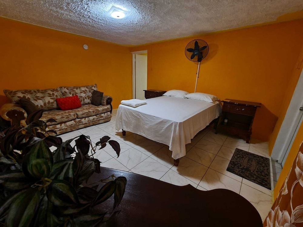 Xpress Vacations Lifestyle view 2