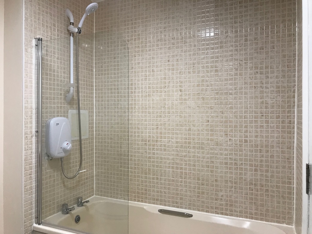 McDonald Road Apartment view 5