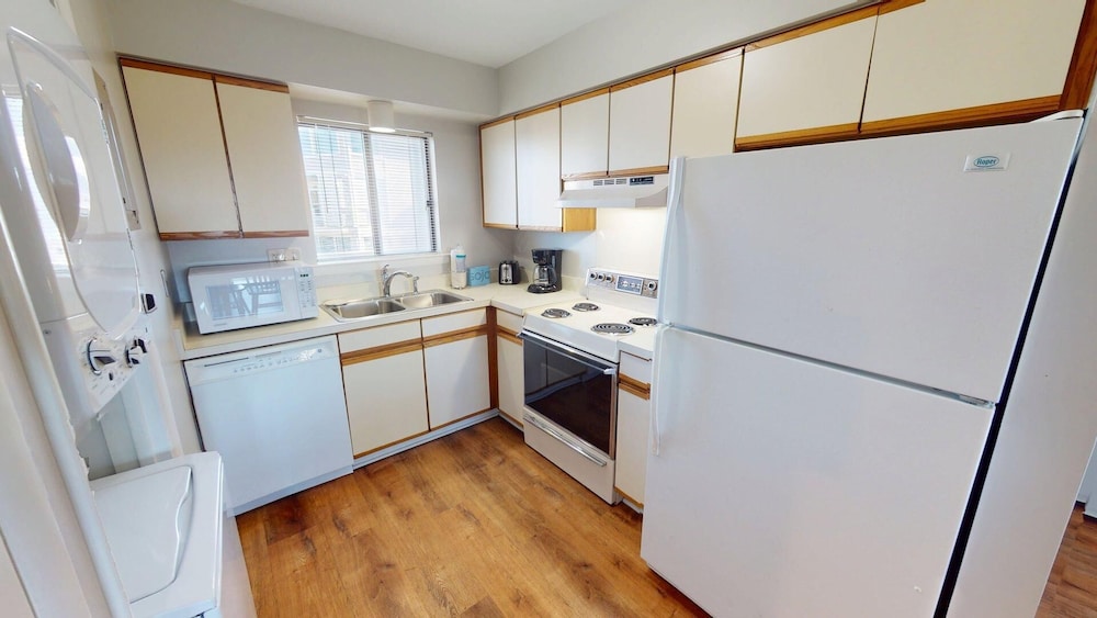 Lighthouse Point 3 by Tybee Vacation Rentals