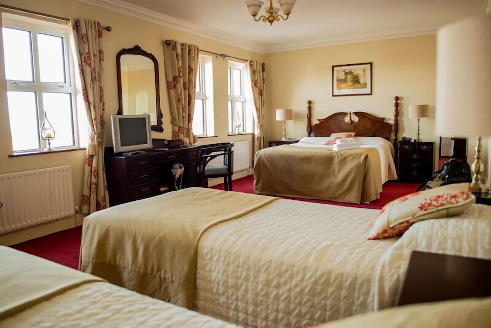 Aran View Country House view 2