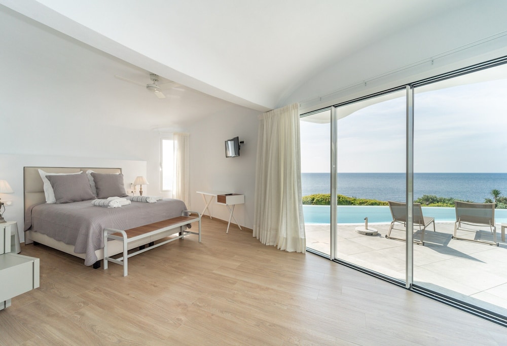 Villa Gaudina - Villa With Private Pool. Free Wifi