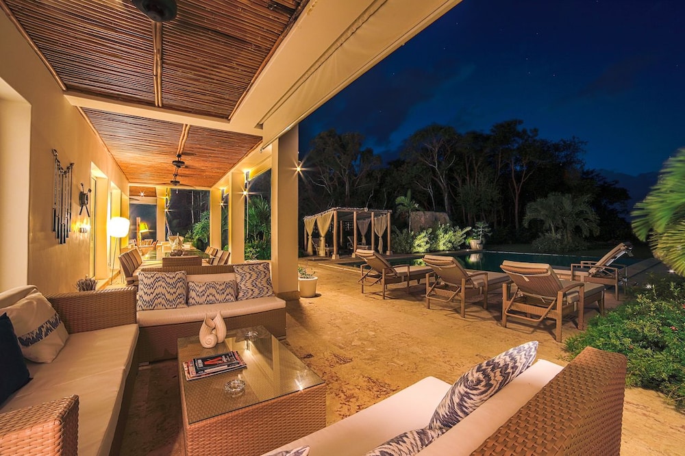 Hacienda B-03