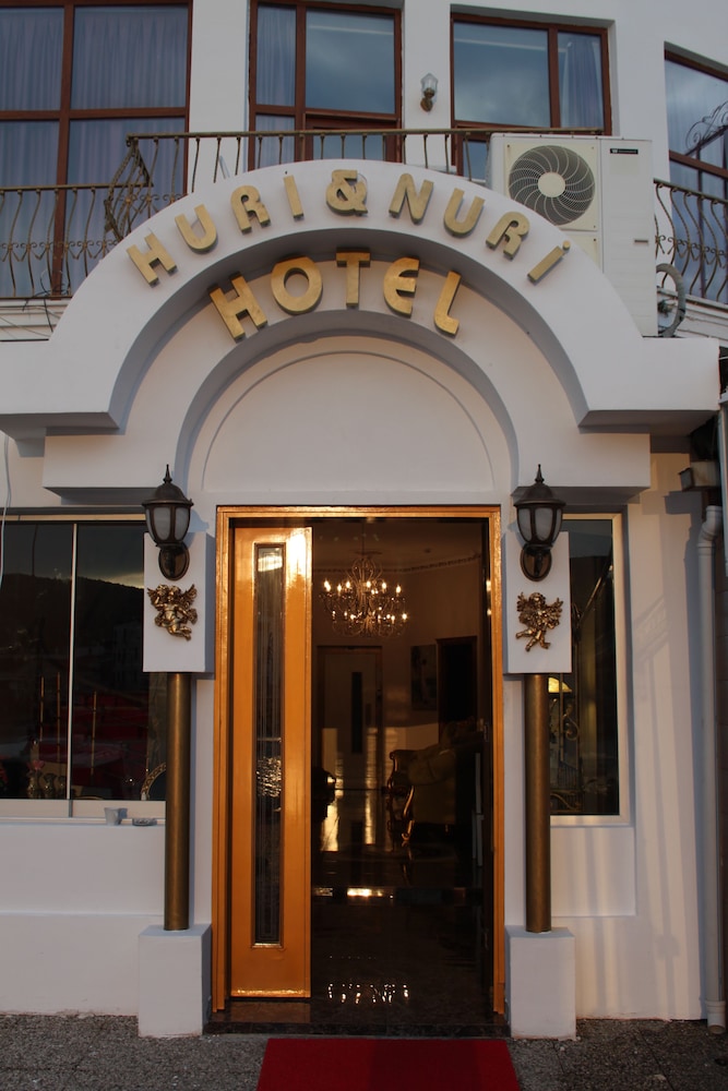 Huri & Nuri Hotel