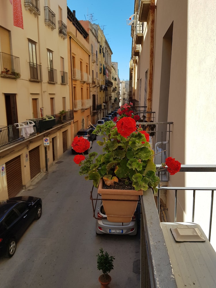 La Trinacria Rooms