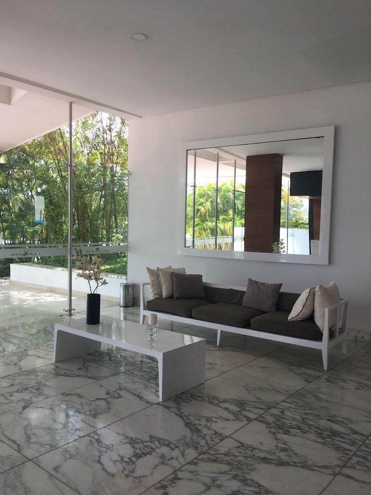 Vitri Cartagena Beachfront view 2
