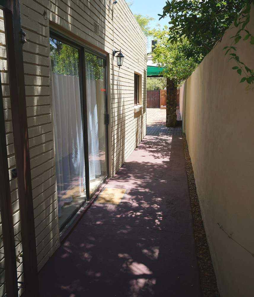 Mc Kala Guest House