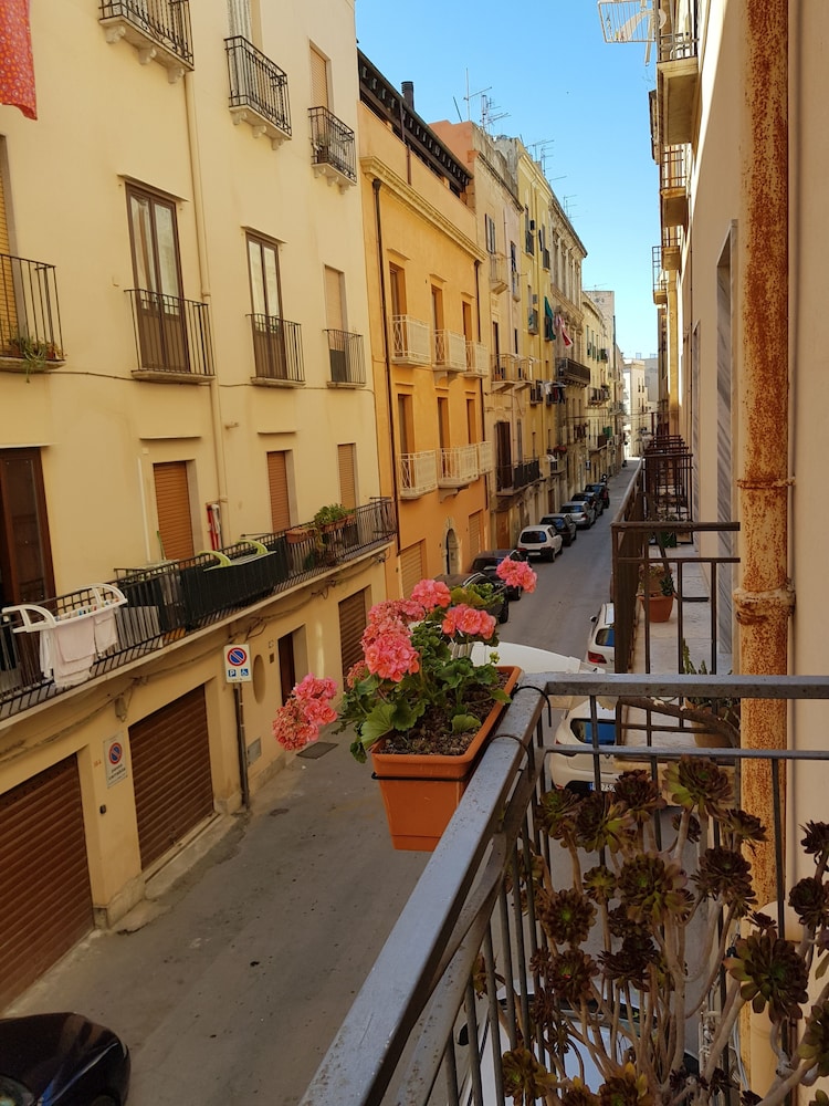 La Trinacria Rooms