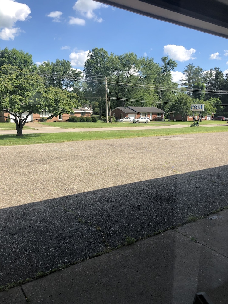 Aldeco Motel - Property Image 2