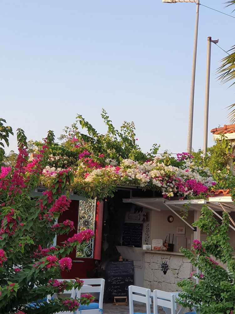 Cassiopeia Hotel Alacati - Image 85