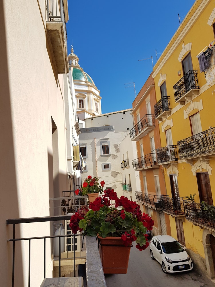 La Trinacria Rooms