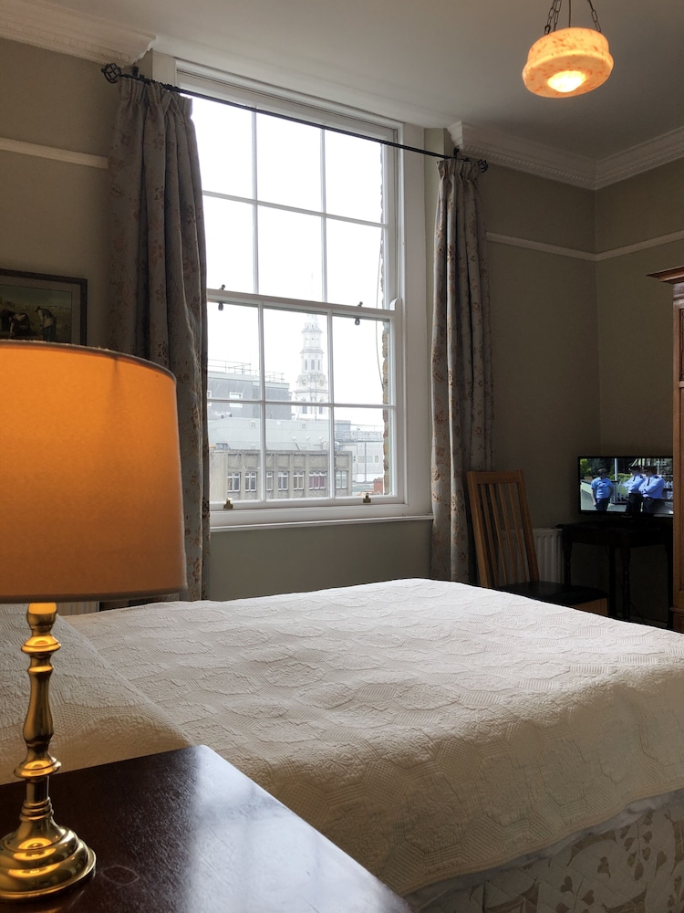 Harvey's Guesthouse