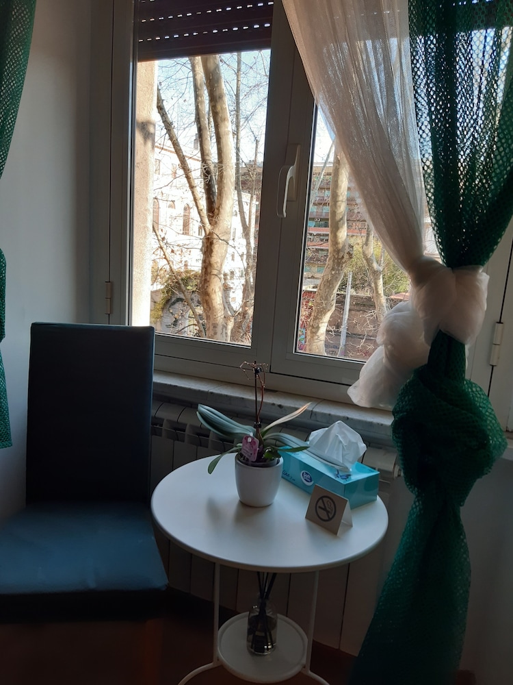 AD Trastevere Guest House
