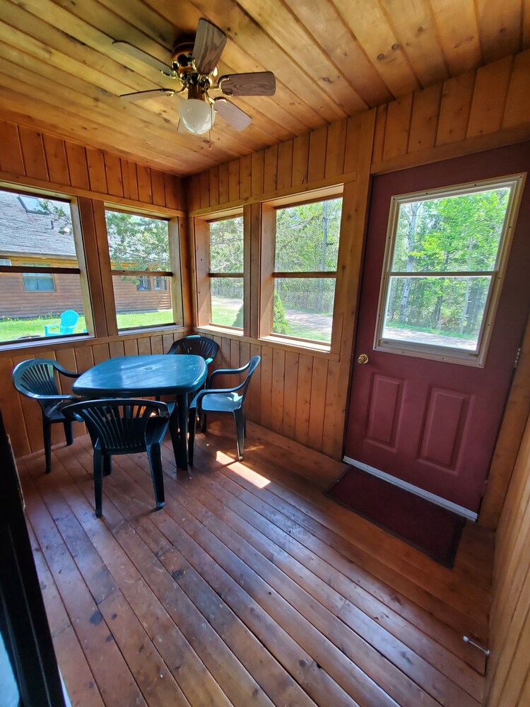 Kouch Chalets