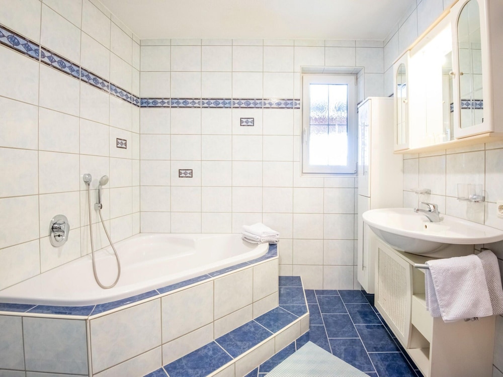 Large Holiday Apartment With Large Balcony in Kappl