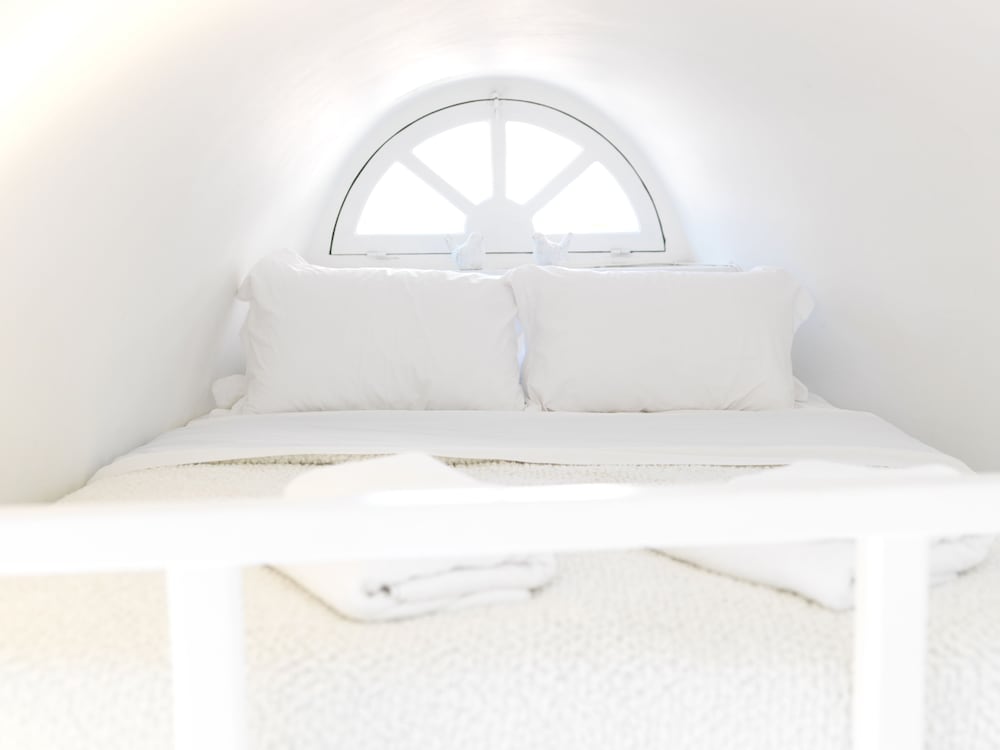OIA Unique Homes by K&K