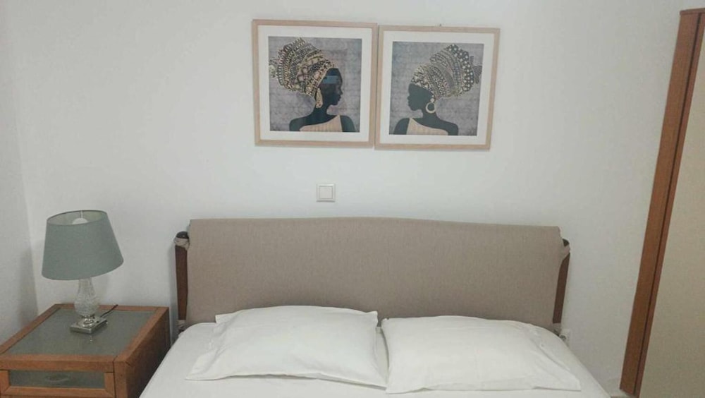 Melina Dream House Retreat at Akoumia