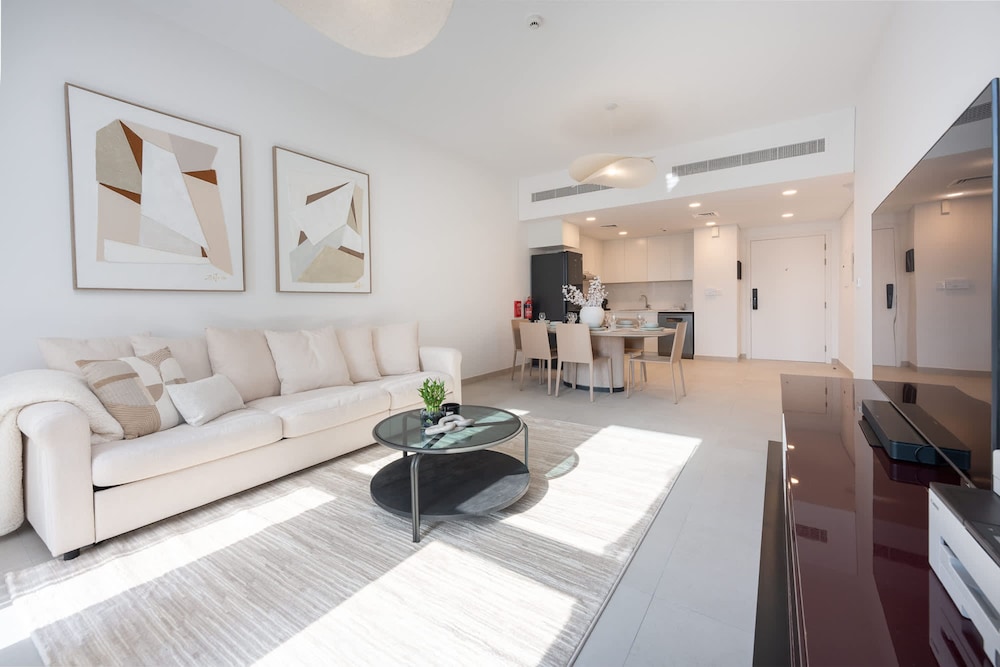 Bright Airy 1BR in Asayel 2 - Fits 4 Comfortably