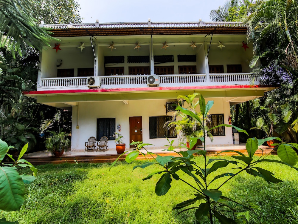 OYO 15252 Home Garden Studio Calangute Beach view 2