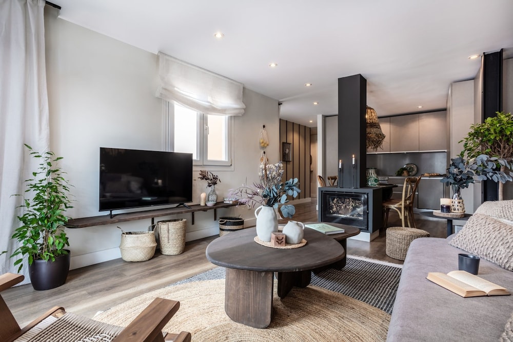 Ronda - 1 Bedroom and Terrace in Malasa a