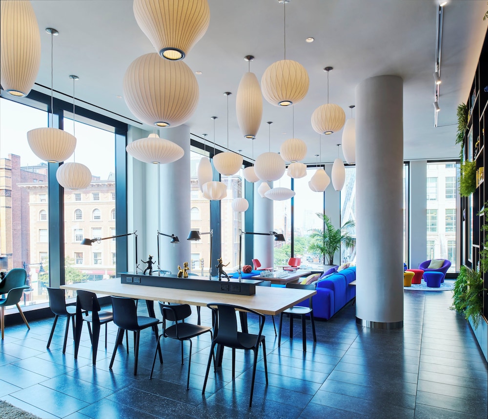 citizenM Boston Back Bay 7