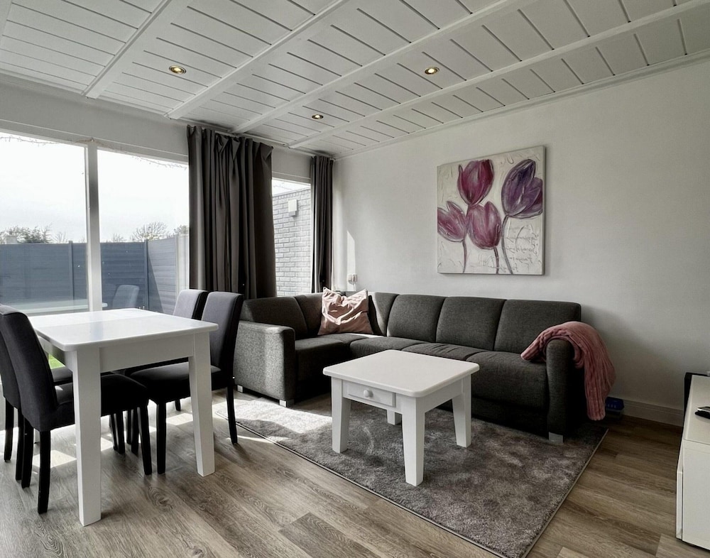 Beautiful Bungalow in North Holland