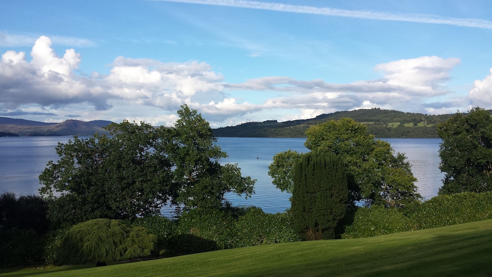 14 Lomond Castle