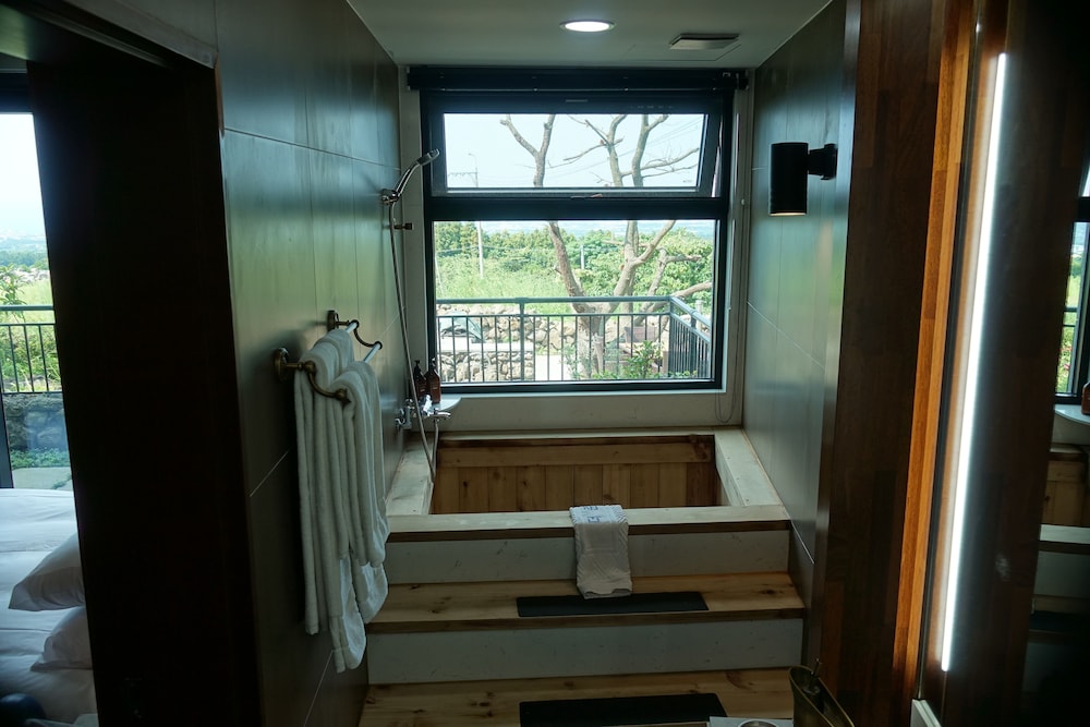 The Jun Pension Jeju