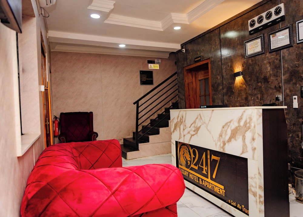 247 Luxury Apartment view 3