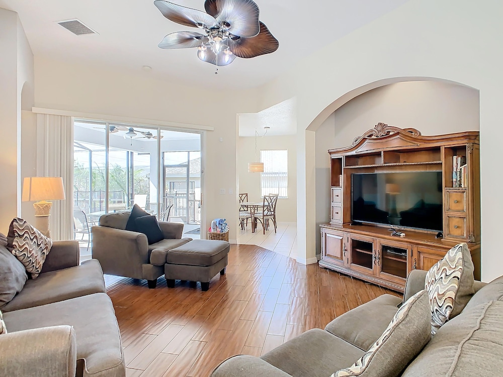 Elegant 5BR Home w Private Pool Spa Near Disney